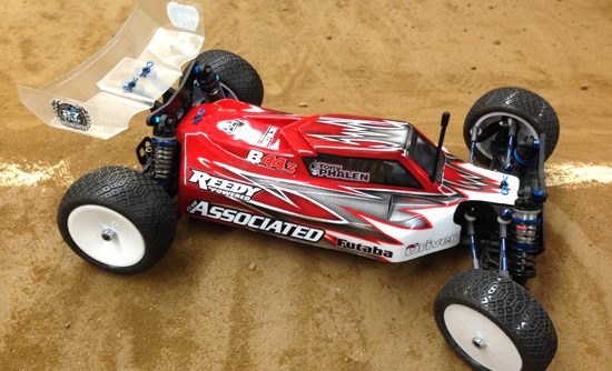 team associated b3