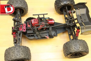 ARRMA 1/8 KRATON 6S Brushless 4WD RTR Truggy