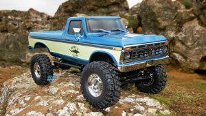 Carisma SCA-1E '76 Ford F-150