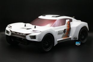 Blaze DK4 1/9 4WD Desert Rally: Dual-Purpose Racer