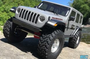 Axial SCX10 III Jeep Wrangler Rubicon RTR Truck Review