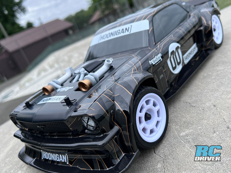 Team Associated Hoonicorn