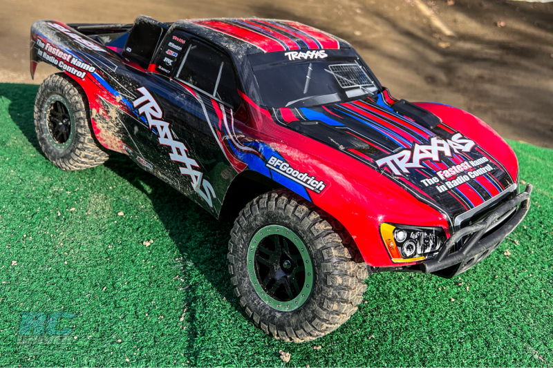 Traxxas BL2S Slash 2WD RC Truck RC Driver