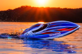 Traxxas Disruptor High Performance Brushless Boat